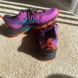 ASICS women’s size 10.